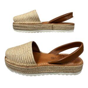 Cruising Stylish Tan and Cream Women's Sandals